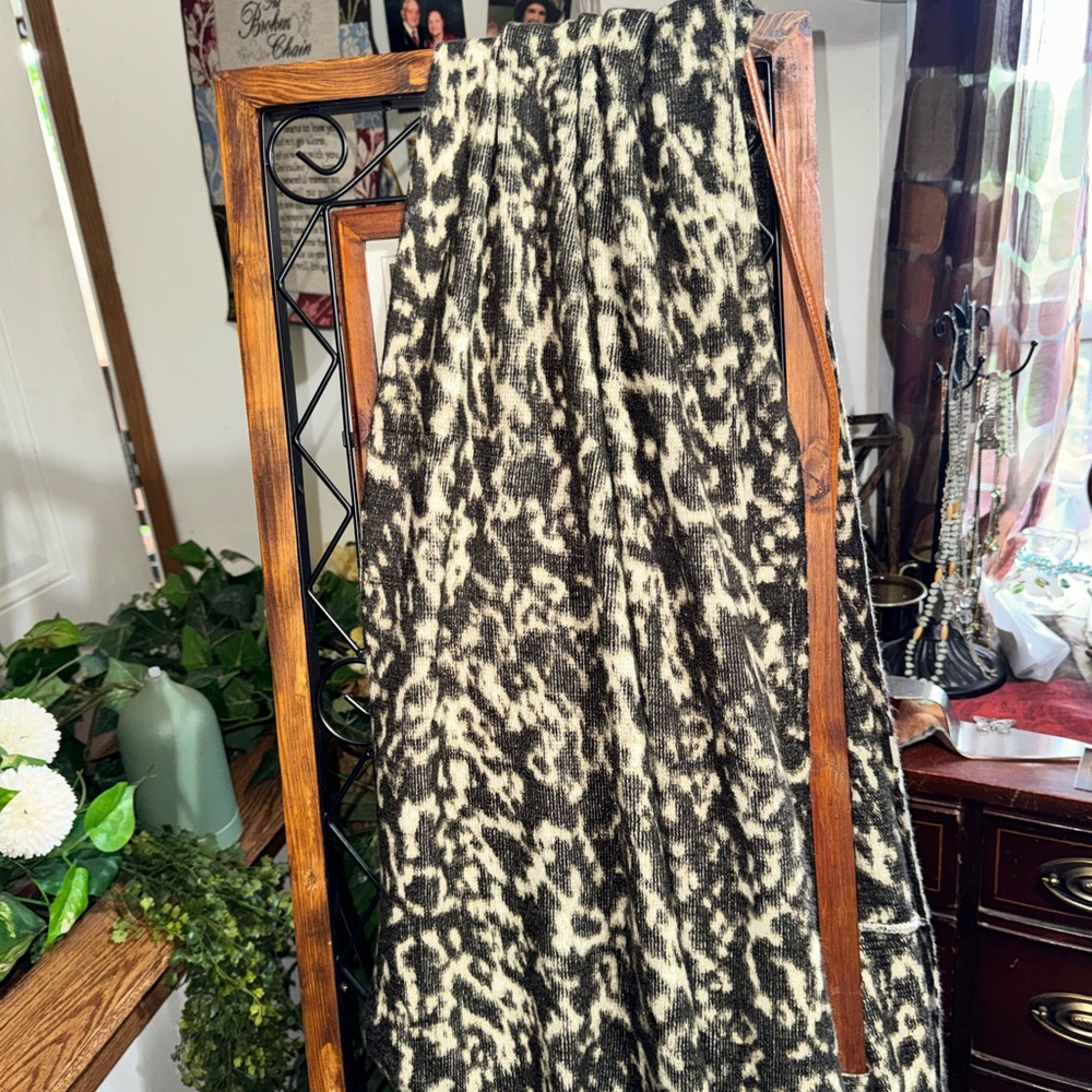 Michael Kors Black and Cream Patterned Scarf Wrap
